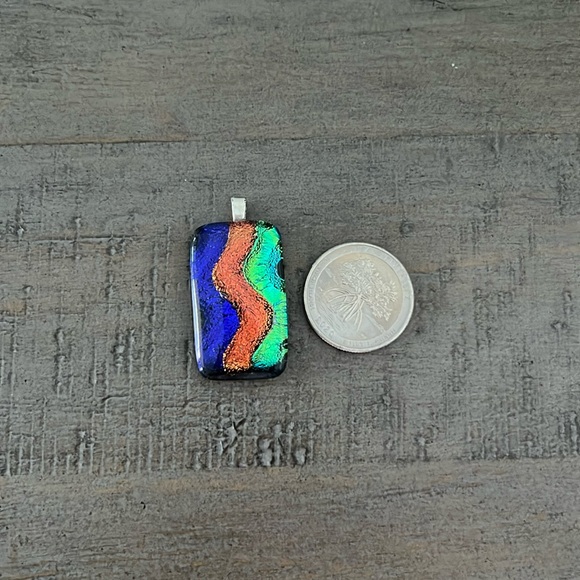 Glass Necklace Pendant - Picture 4 of 4